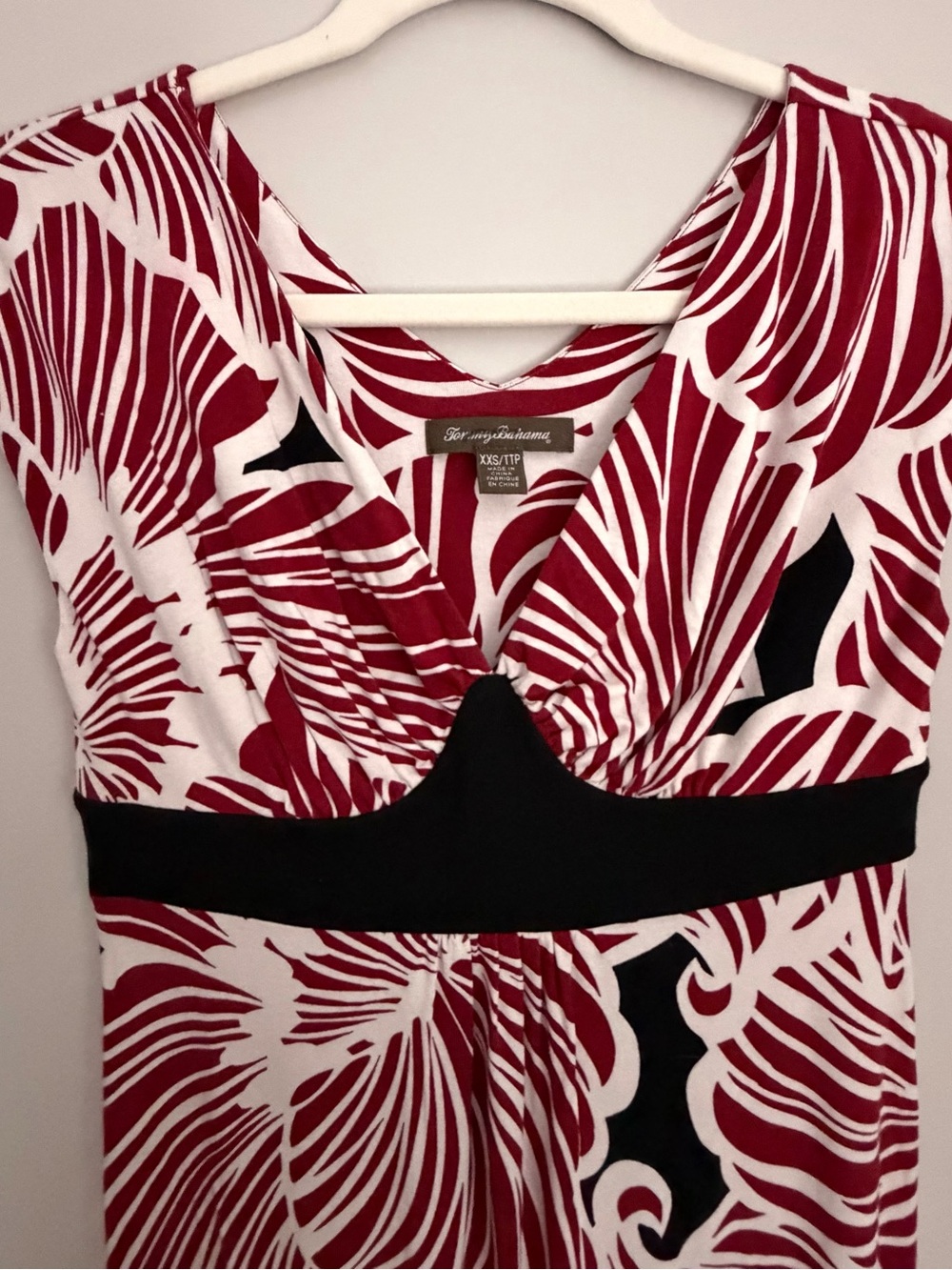 Tommy Bahama Maxi Dress V-Neck Floral Red White Black Empire Waist XXS